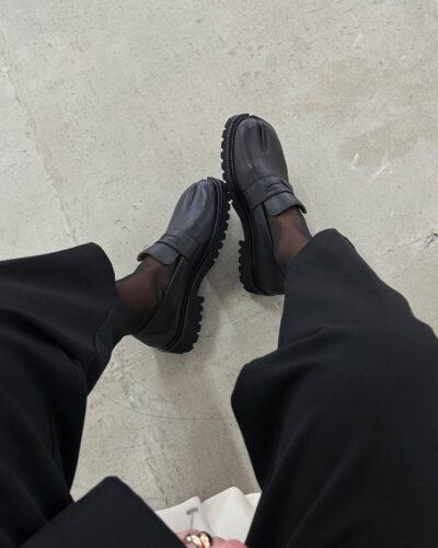 Conceptual loafer-tabis