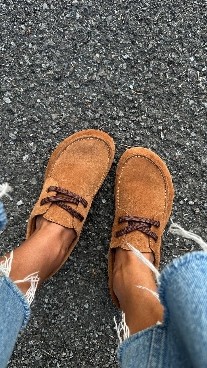Elegant red topsiders - Image 8