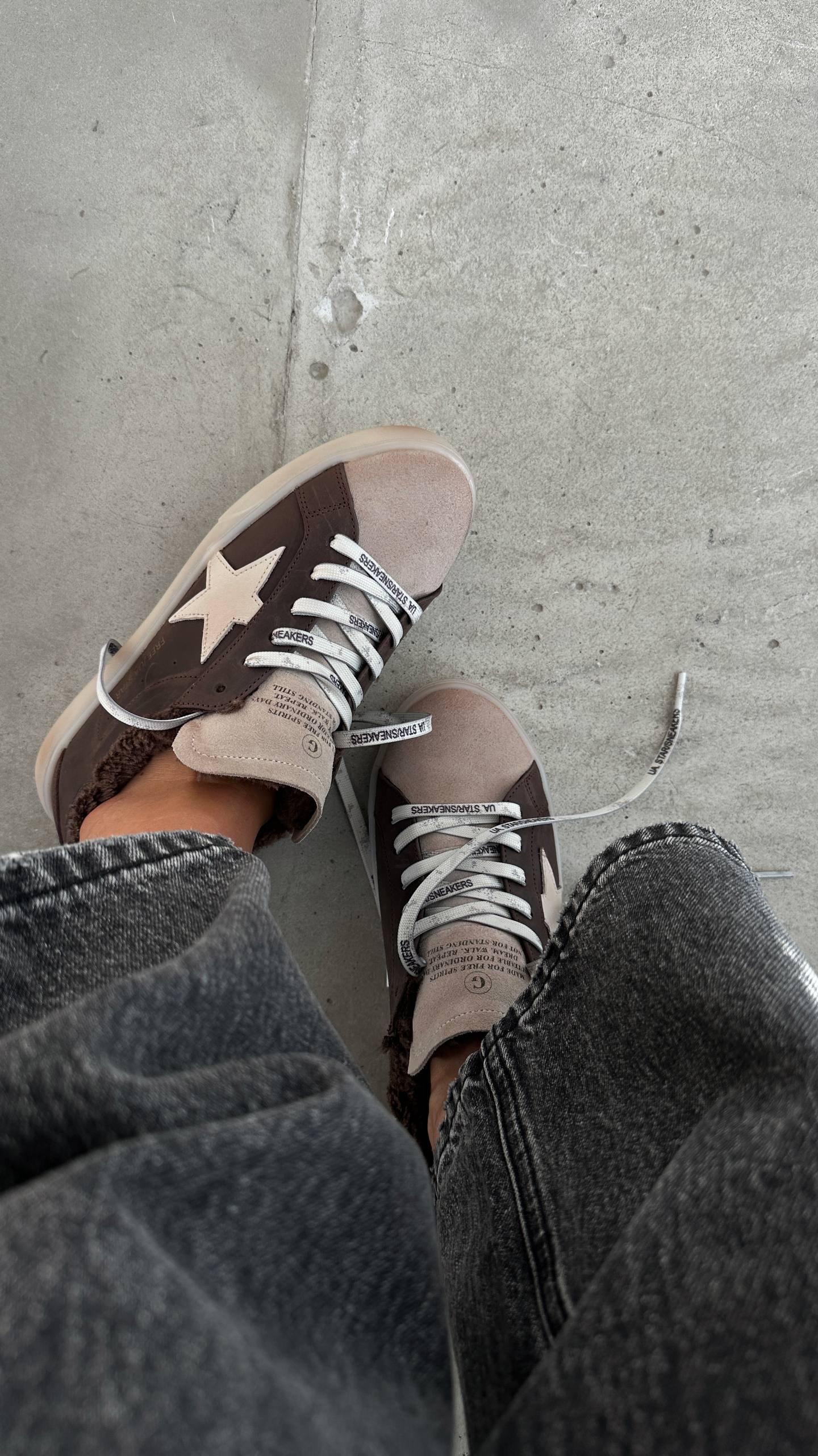 Insulated sneakers in the Golden Goose style