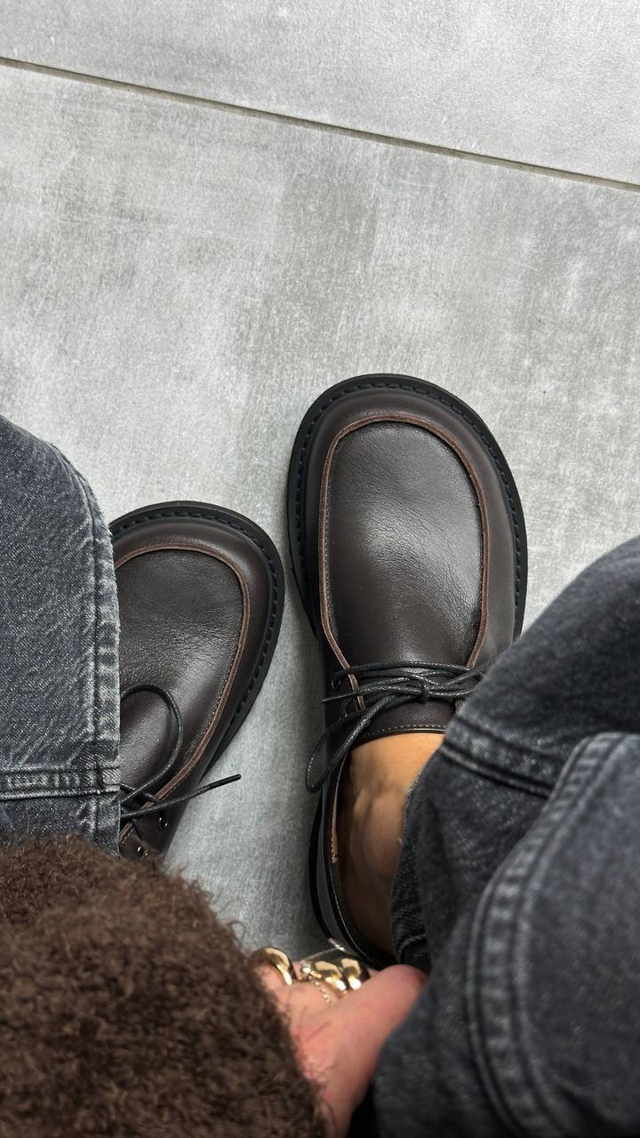 Derby shoes with a wide toe box - Image 3