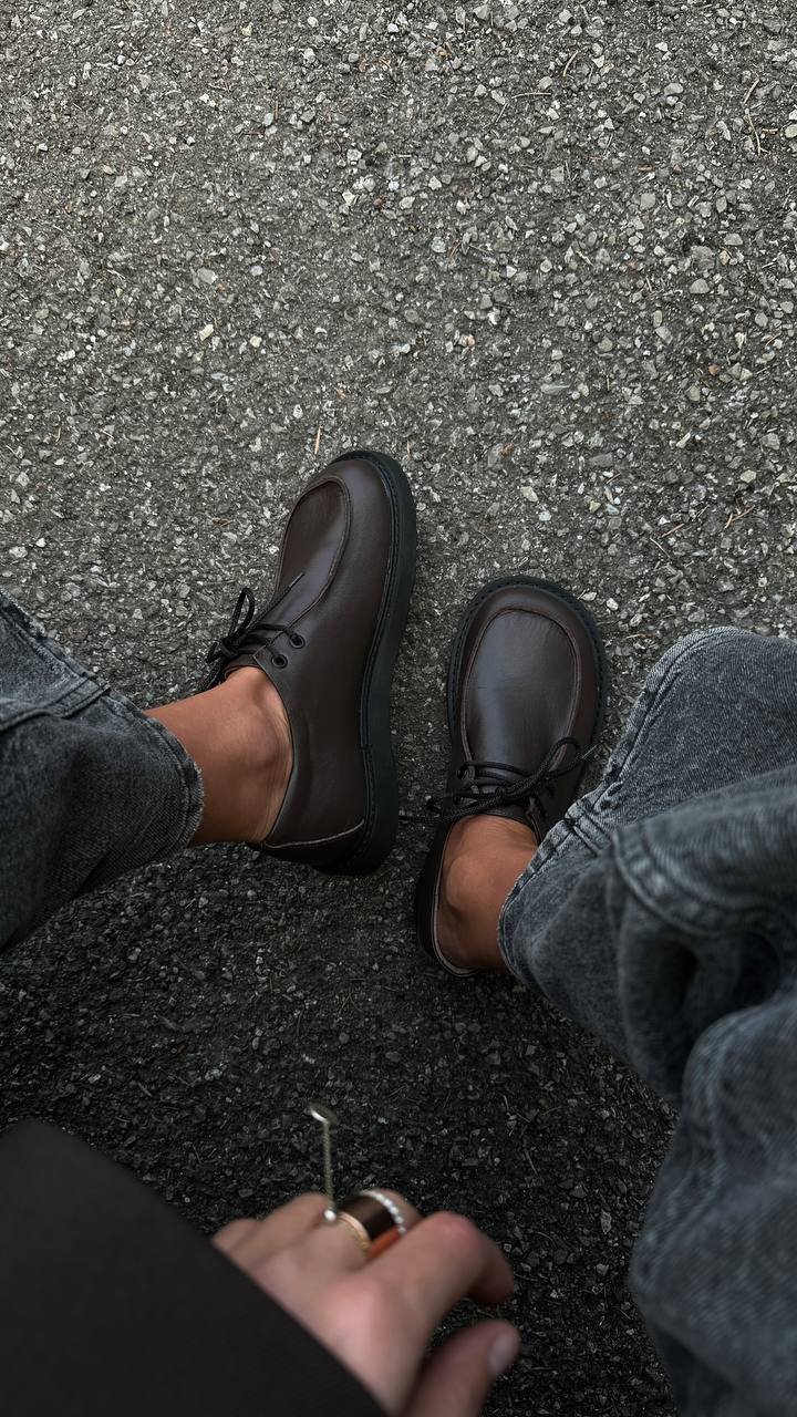 Derby shoes with a wide toe box - Image 5