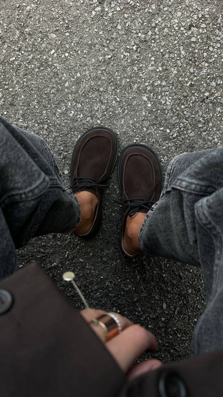 Derby shoes with a wide toe box - Image 2