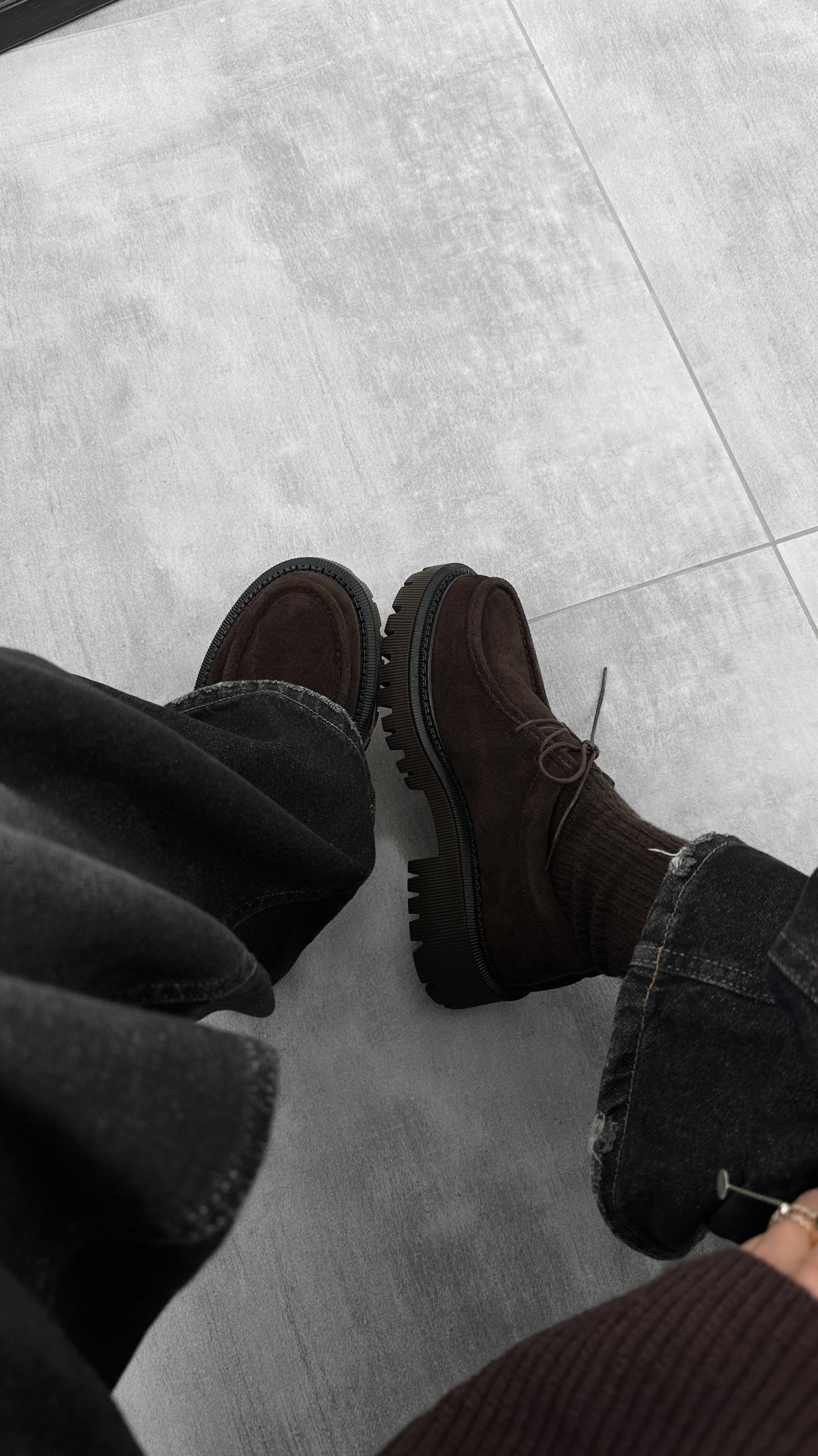 Derby shoes with a fleece lining - Image 6