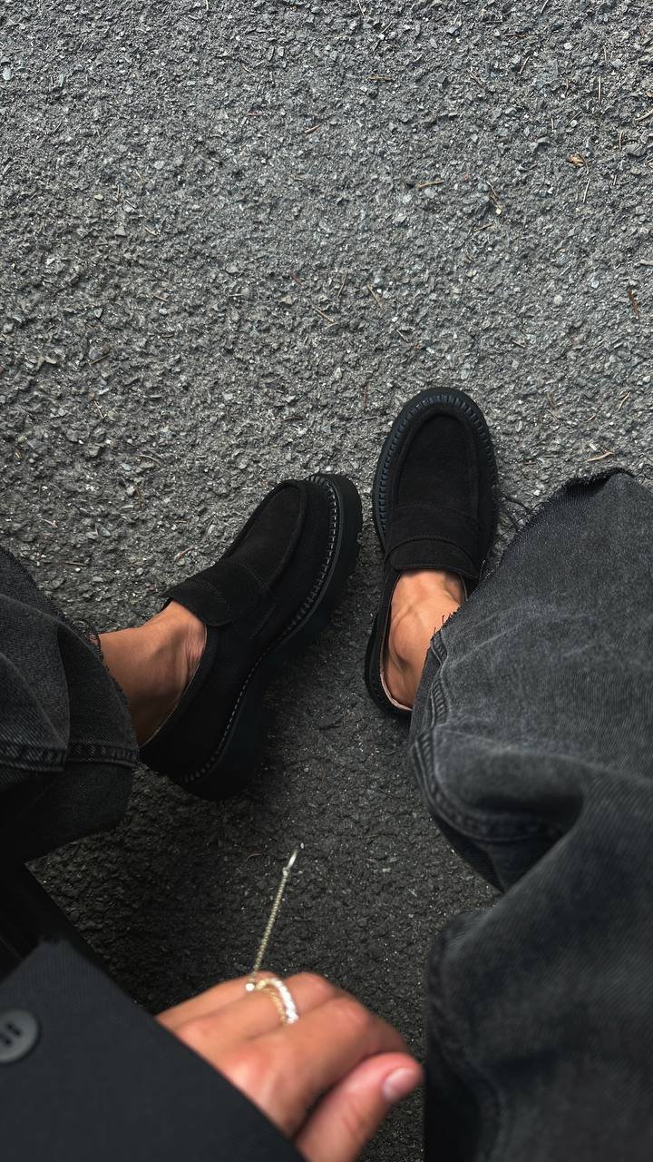 Classic-style loafers - Image 2