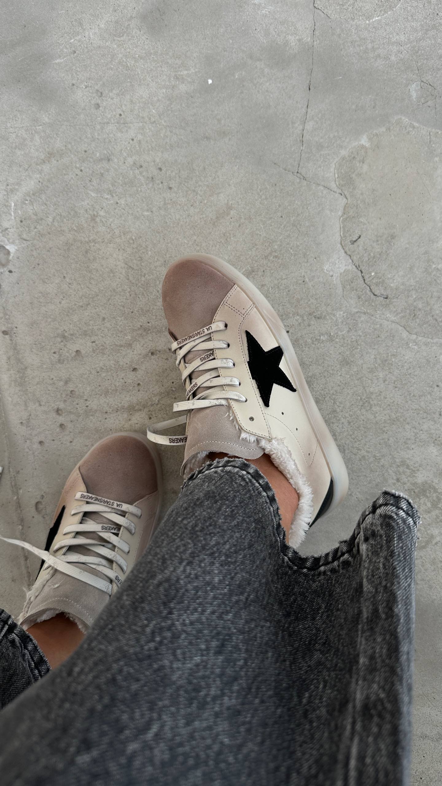 Insulated sneakers in the Golden Goose style