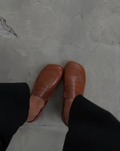 Лофери із широким мисом