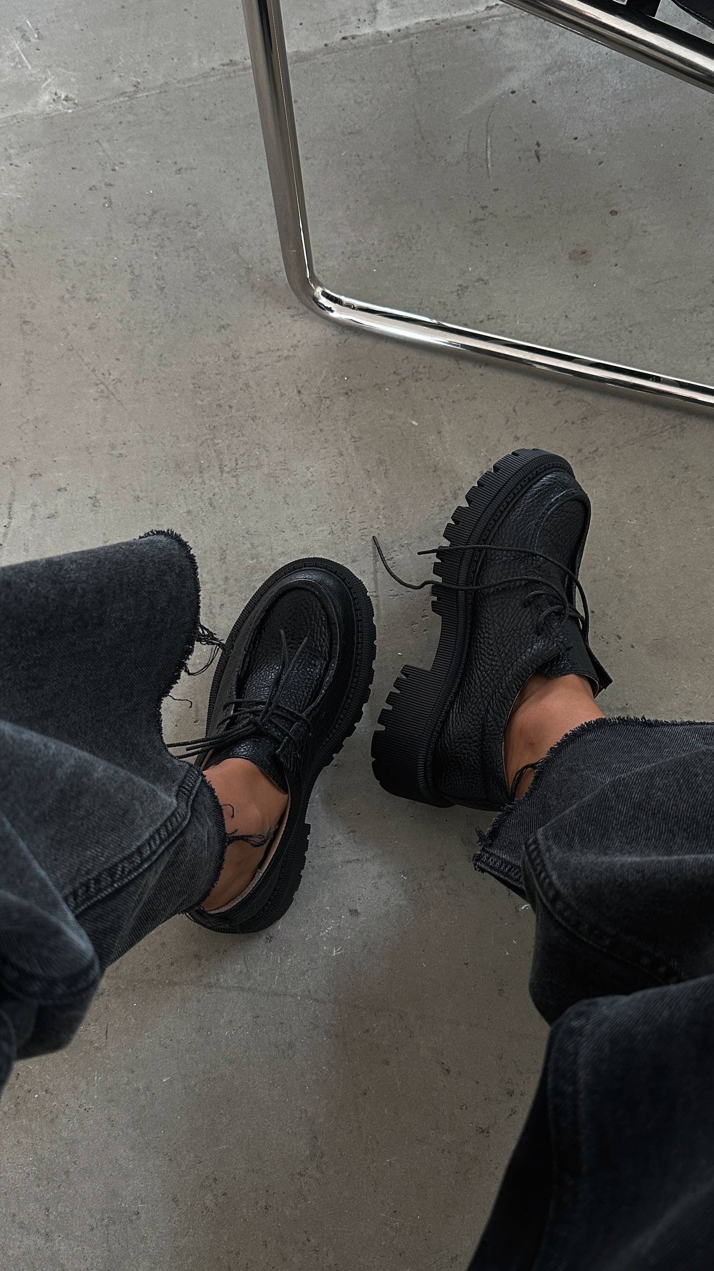 Derby shoes with a cushioned insole