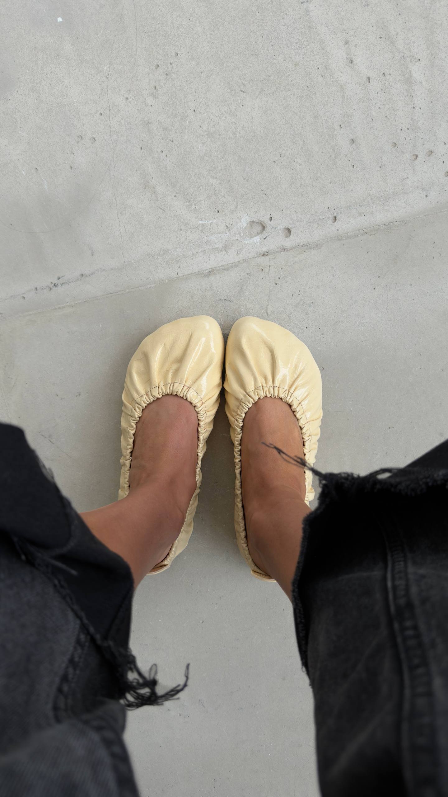 Лаконічні балетки barefoot