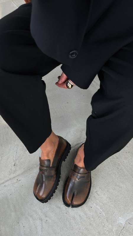 Conceptual loafer-tabis - Image 8